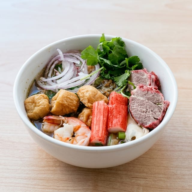 House Special Hu Tieu.